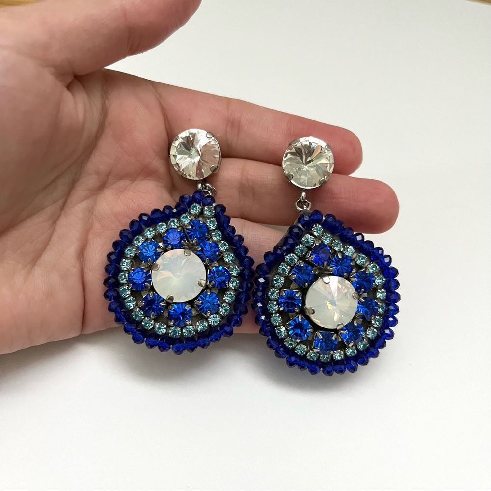 NEW Vanity Her Blue White Crystal Rhinestone Drop Statement Earrings